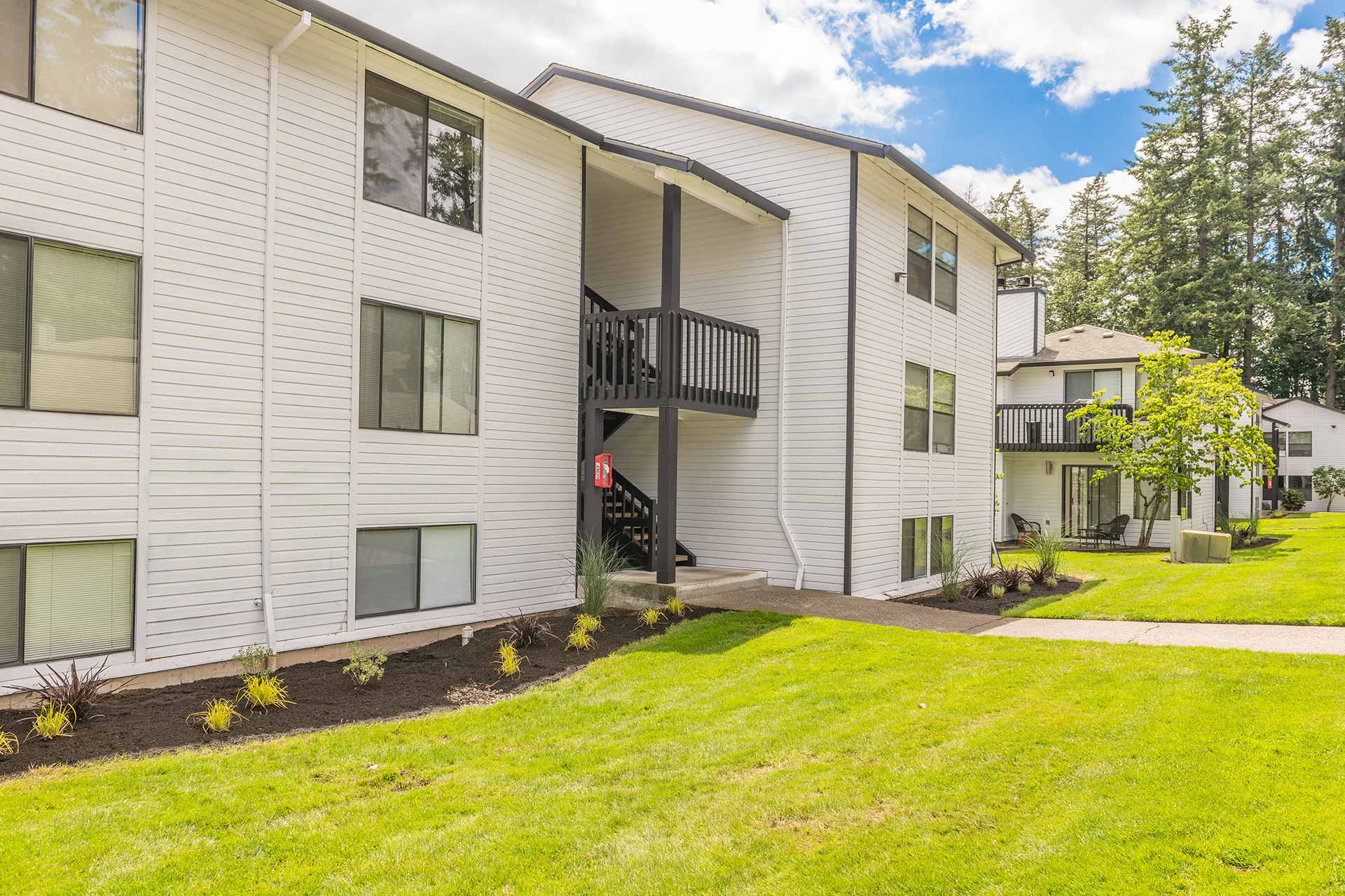 Hallwood Apartments Trion Properties